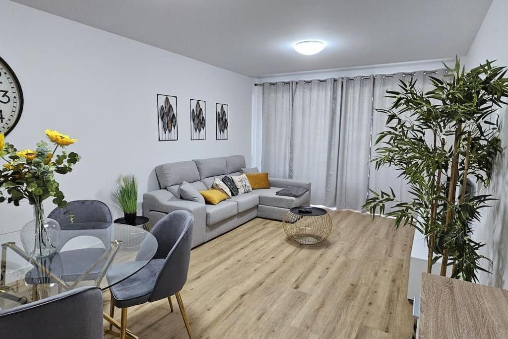 Vista Mar - Ac, Parking And Pool Apartment Funchal  Exterior foto